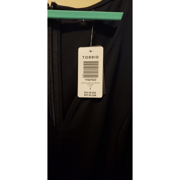 🎉SOLD🎉Torrid Dress NWT - Picture 3 of 3